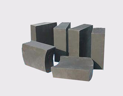 Magnesia carbon brick